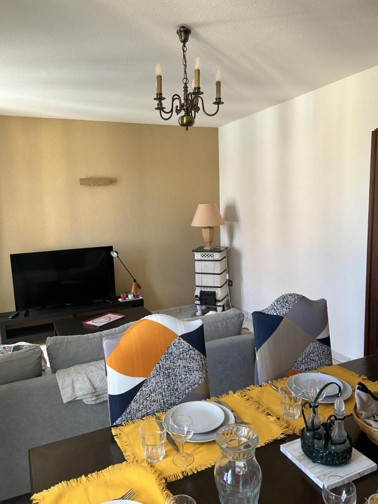 Le Petit Coin Des Oliviers Apartment Colmar Bagian luar foto